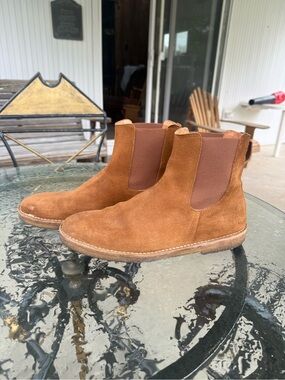 Folk Men's Tan Suede Chukka Chelsea Boots